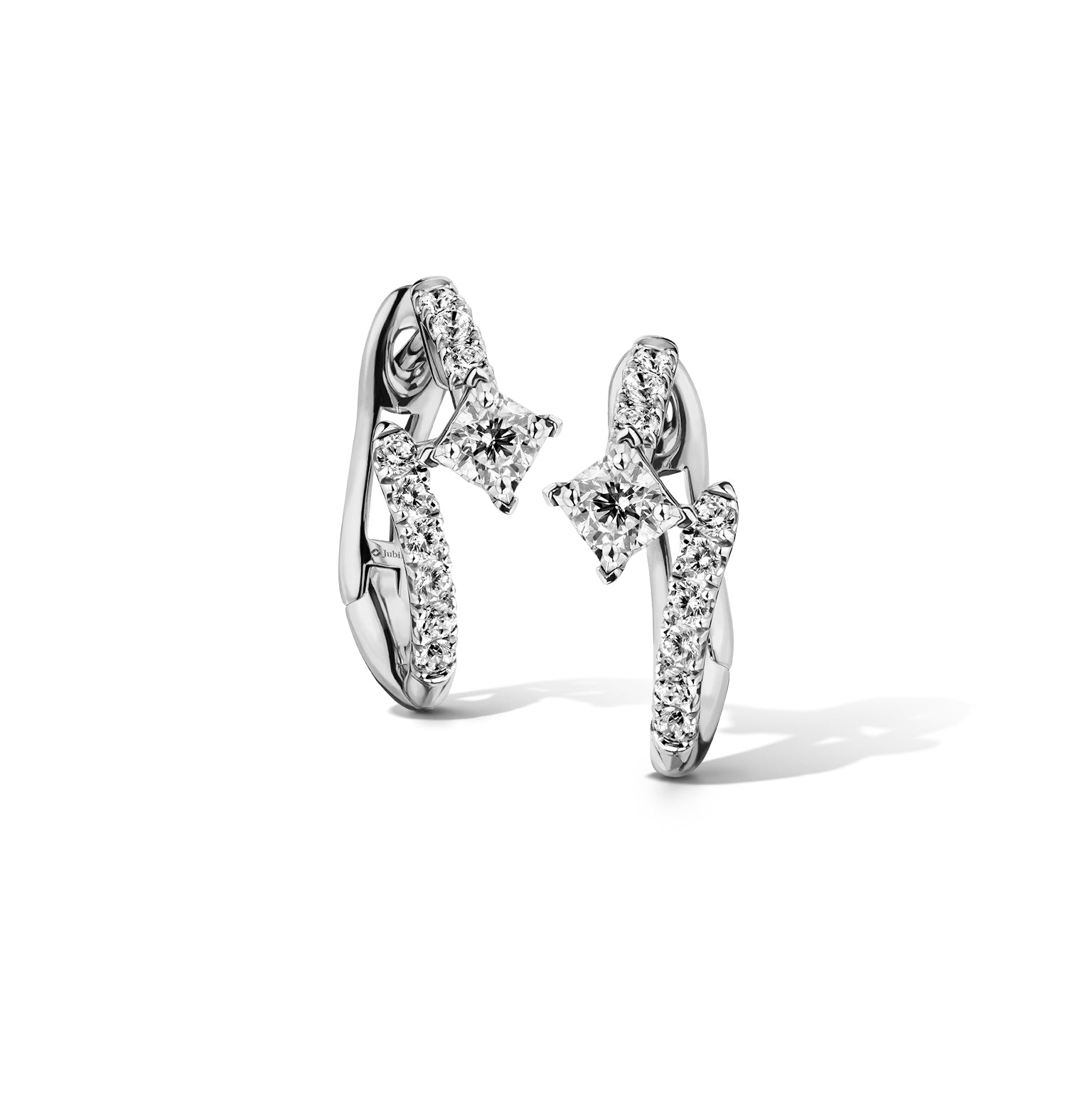 Arrow of LoVe Diamond Earrings