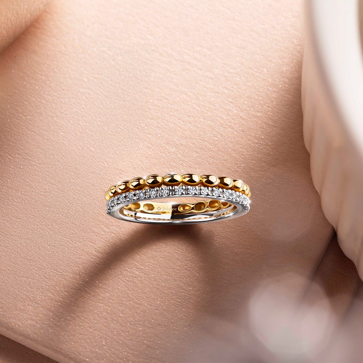 แหวนเพชร Beaded Diamond Band Ring