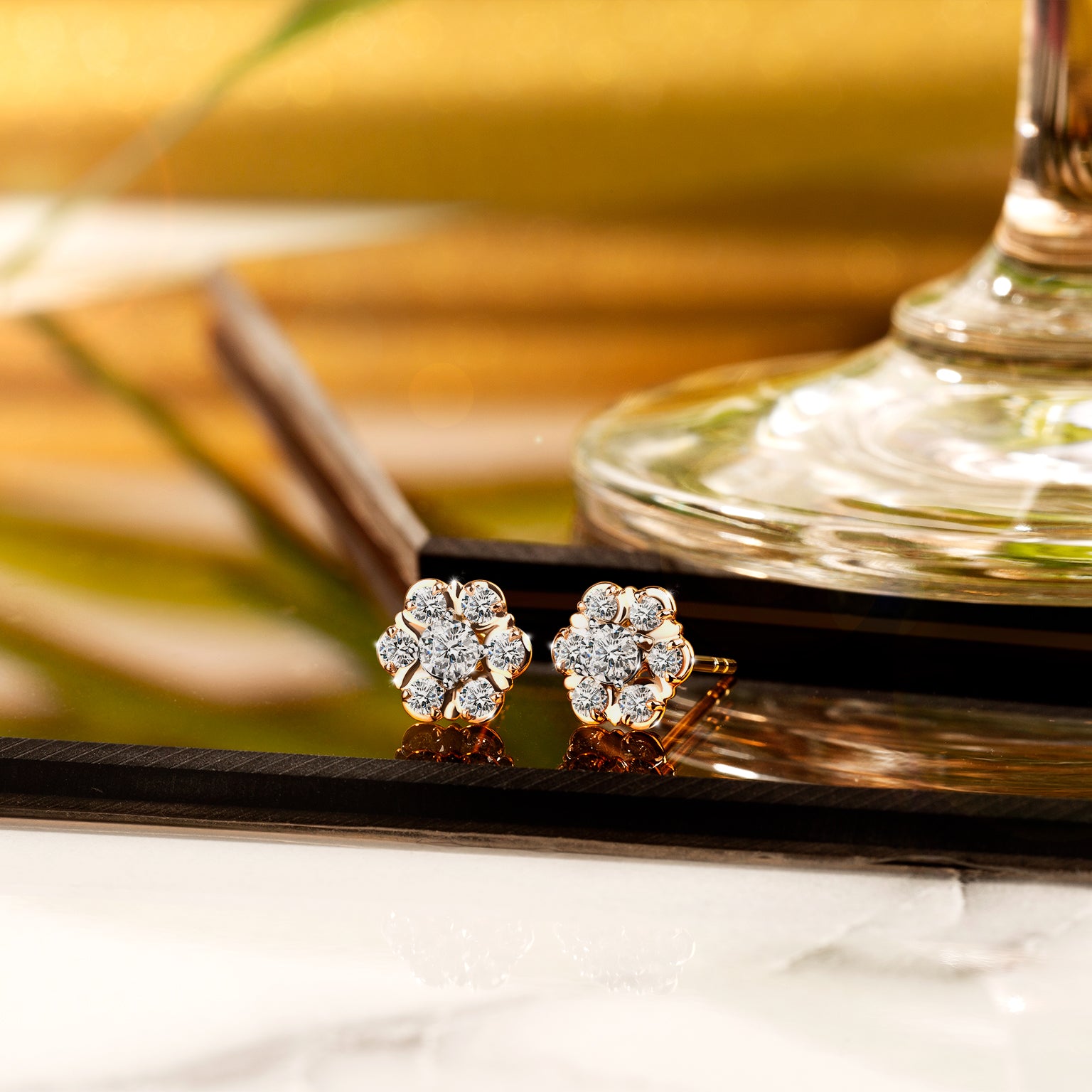 ต่างหูเพชร Blooming Jasmine Earrings