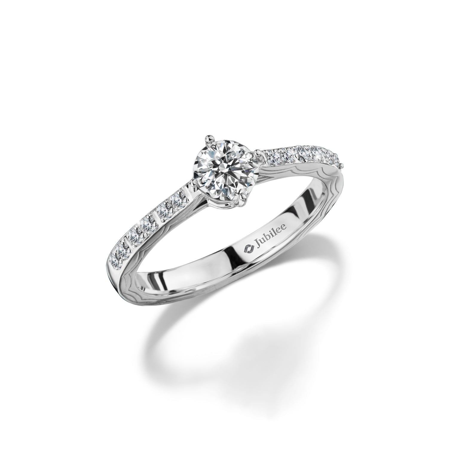 แหวนเพชร Dazzling Allure Ring