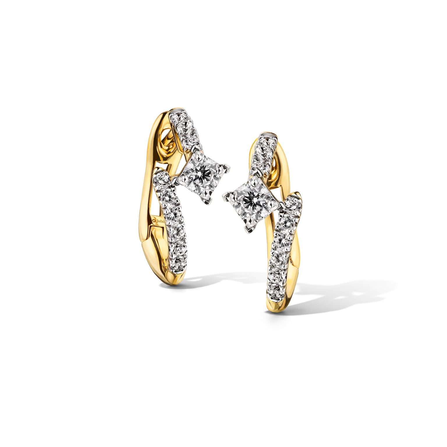 Arrow of LoVe Diamond Earrings