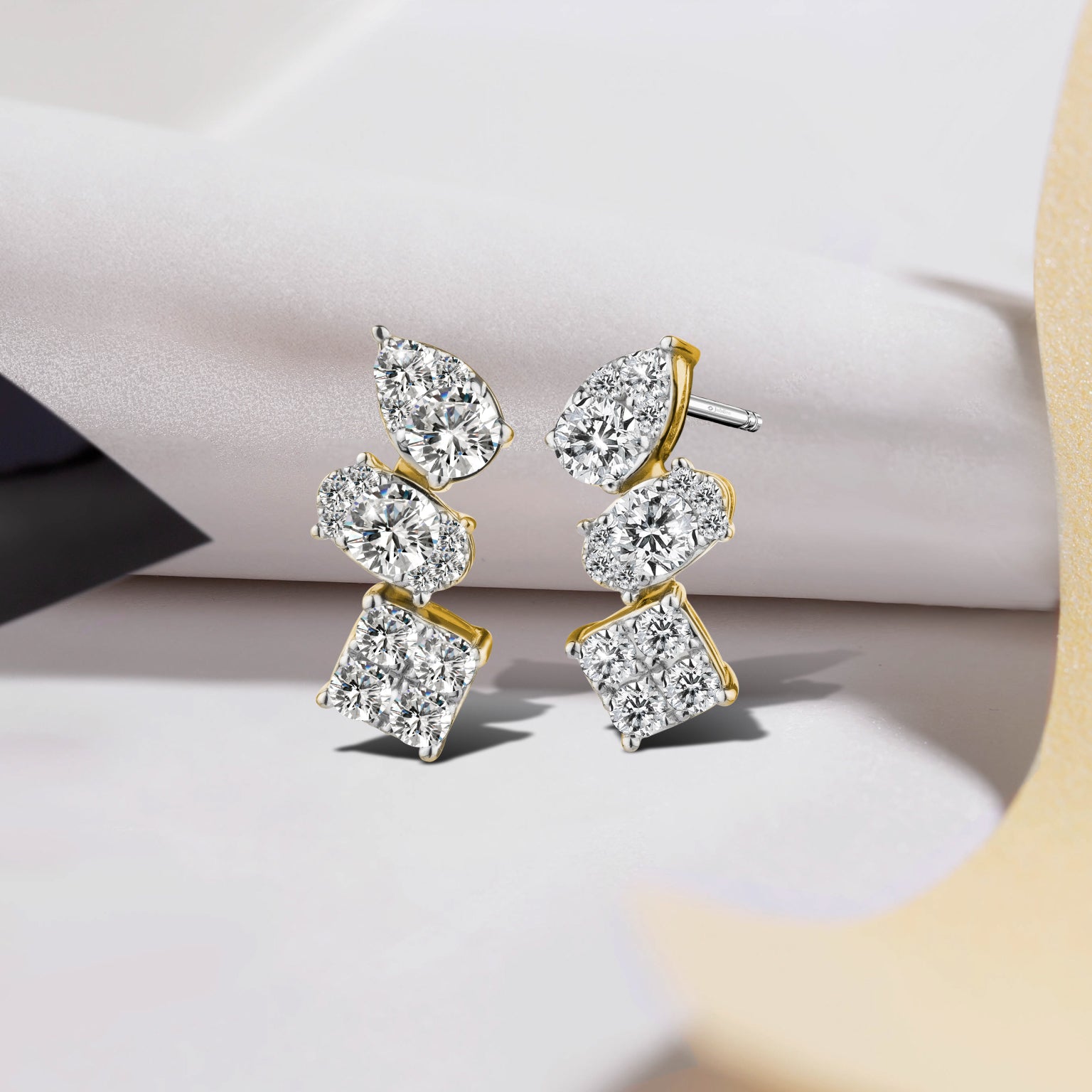 Elegant Charm Mystique Earrings Diamond Earrings