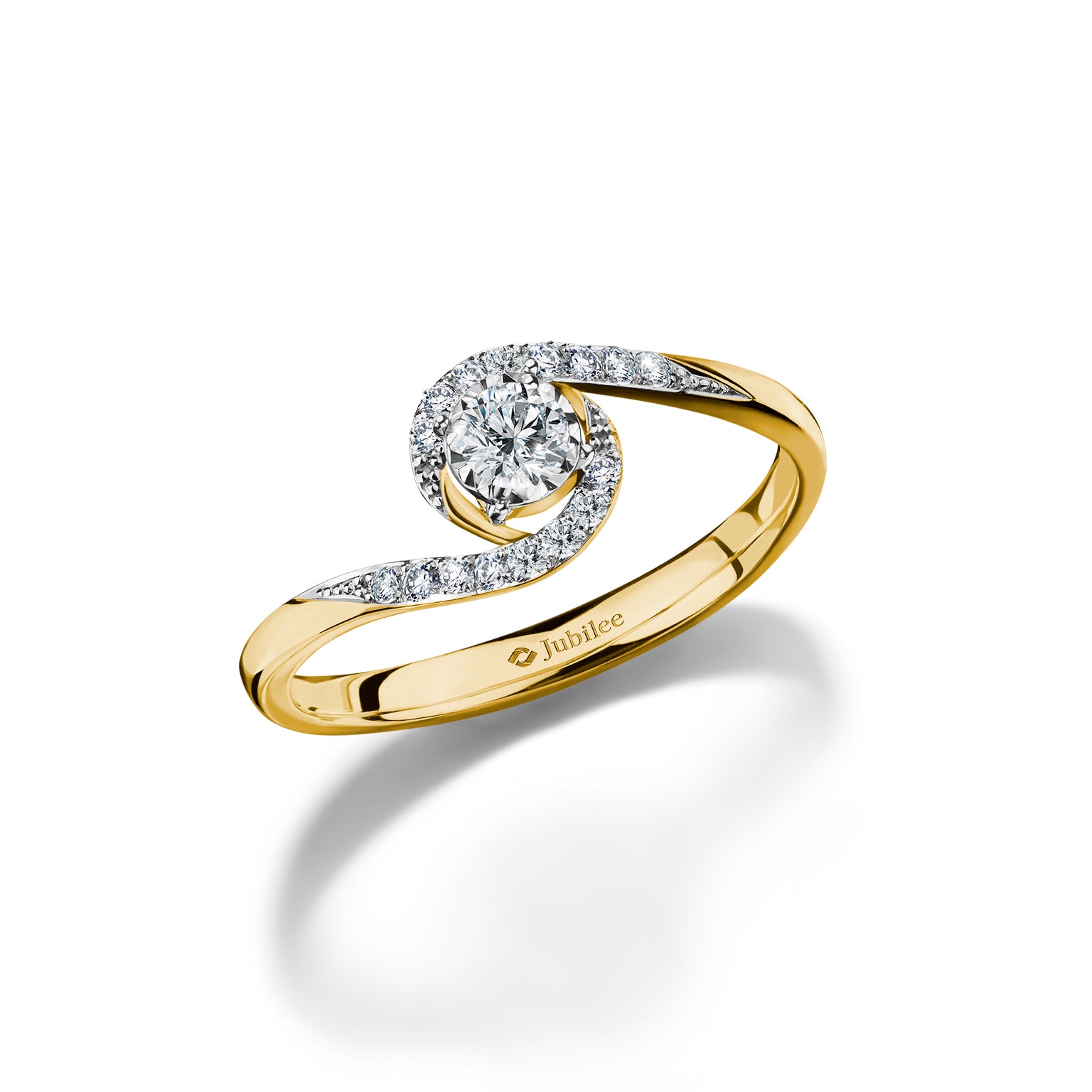 แหวนเพชร Embrace Sparkle Ring