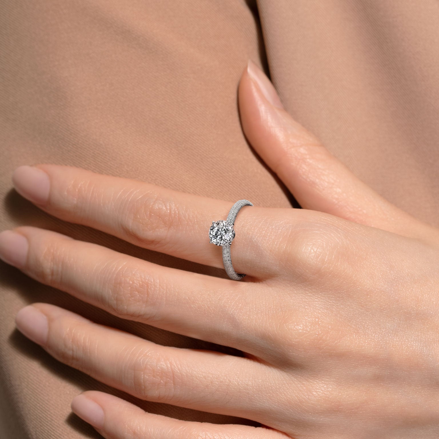 Eternal Shine Pulse Halo Ring