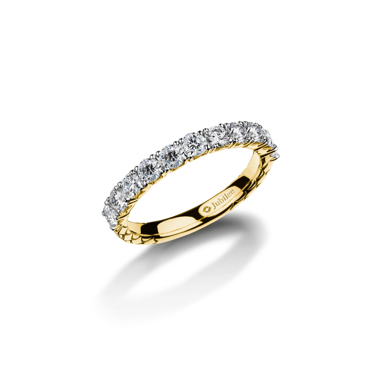 แหวนเพชร Femme Luxe Diamond Line Ring