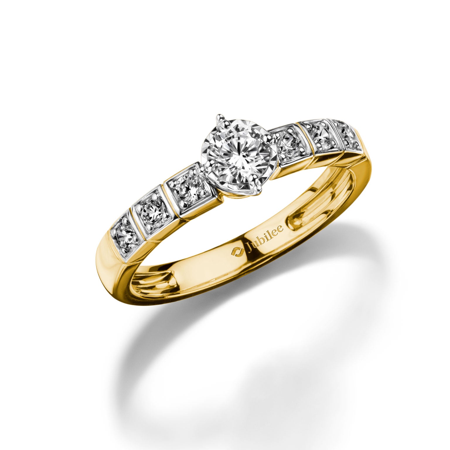 แหวนเพชร First Light’s Promise Ring (Certificate: GIA)