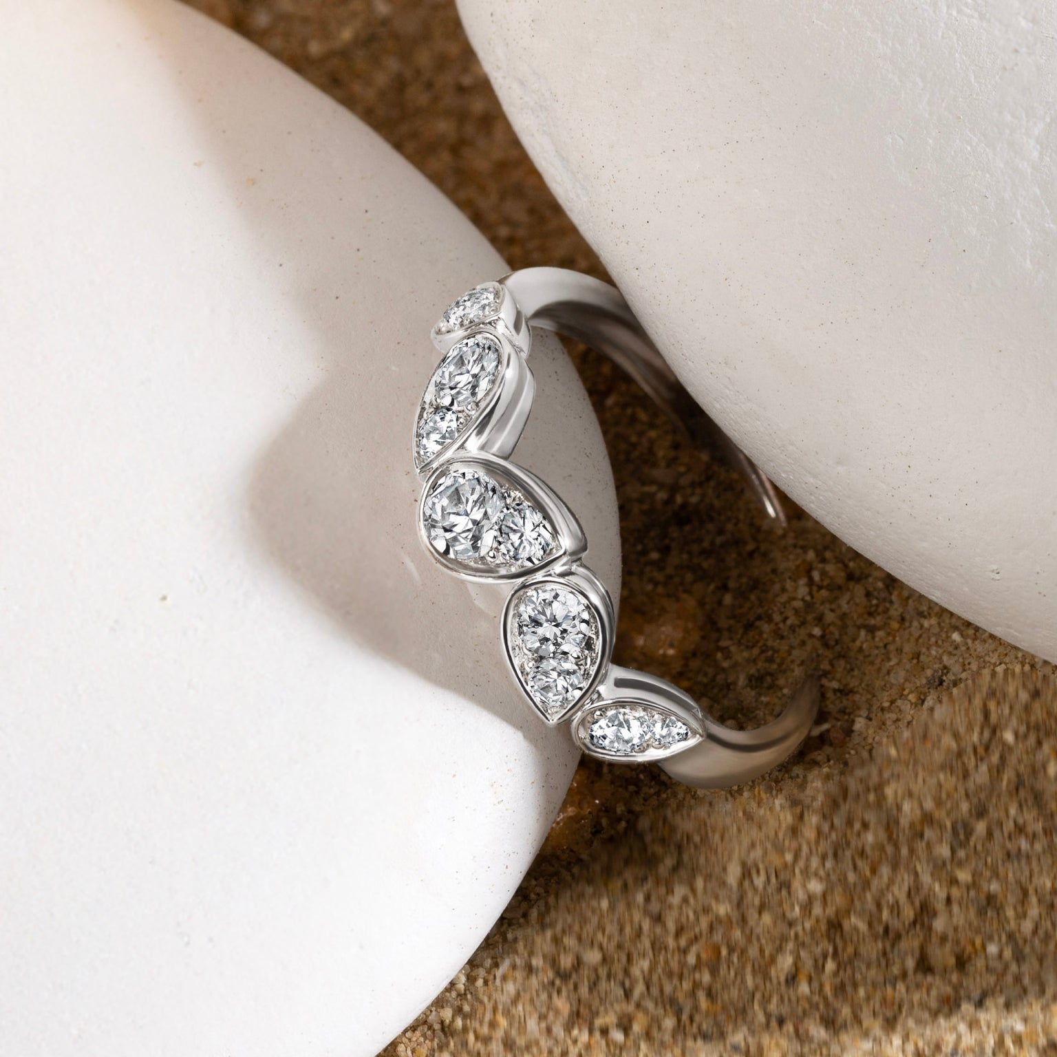 แหวนเพชร Larme d'Amour Réverie Ring