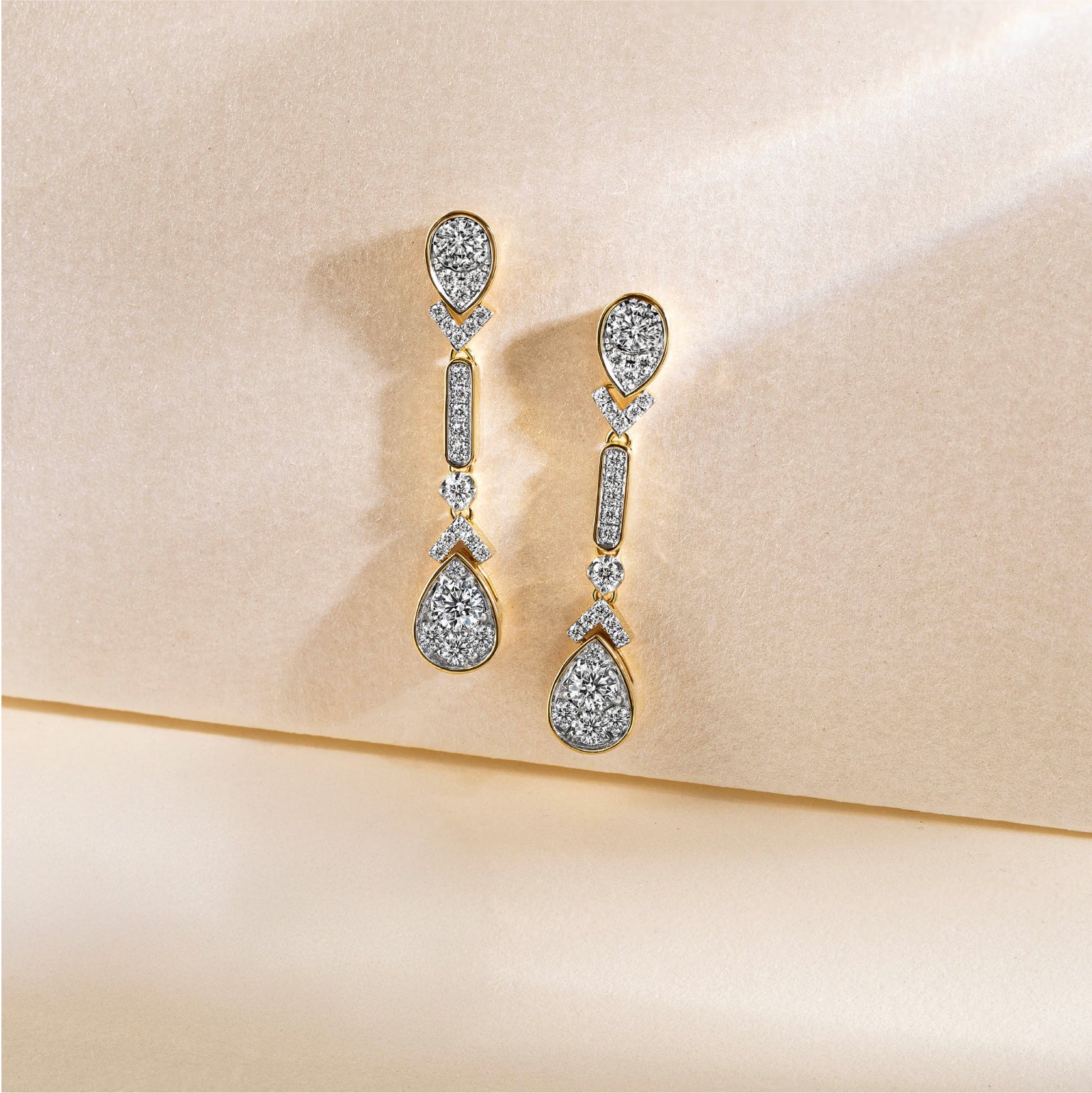 Larme d'Amour Rosée Céleste Diamond Earrings