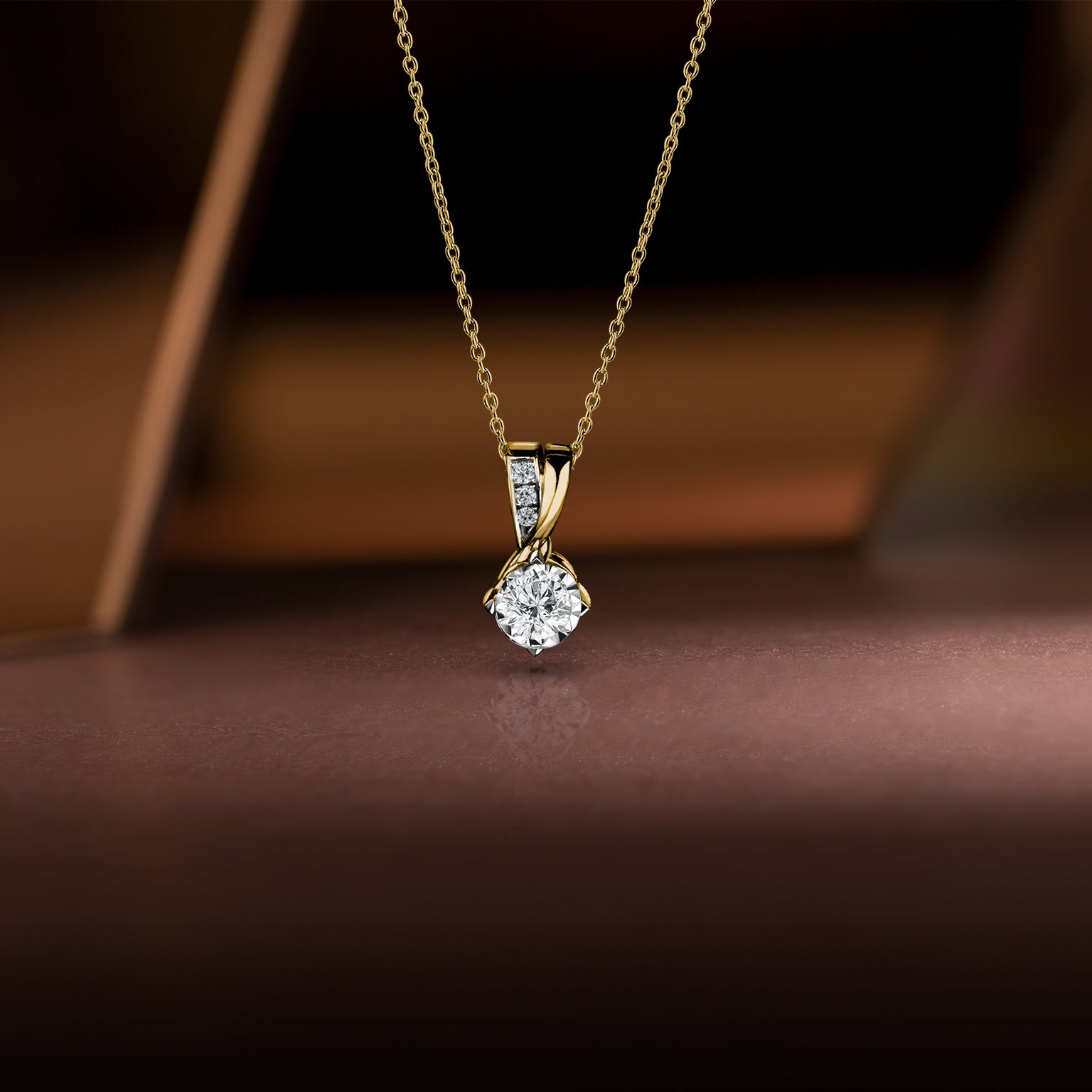 จี้เพชร Light in Wave Dancer Pendant