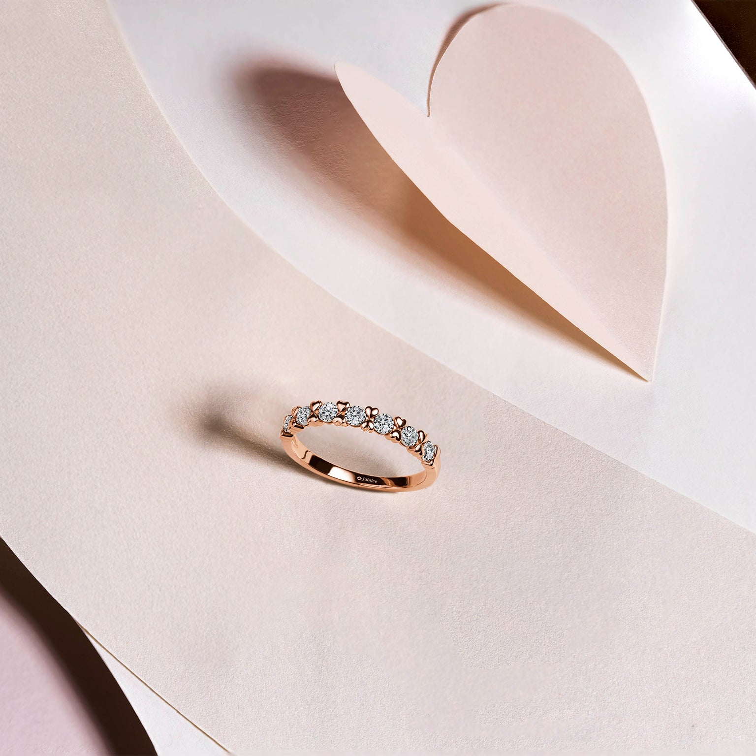 แหวนเพชร Love Blooming Gentle Heart Ring