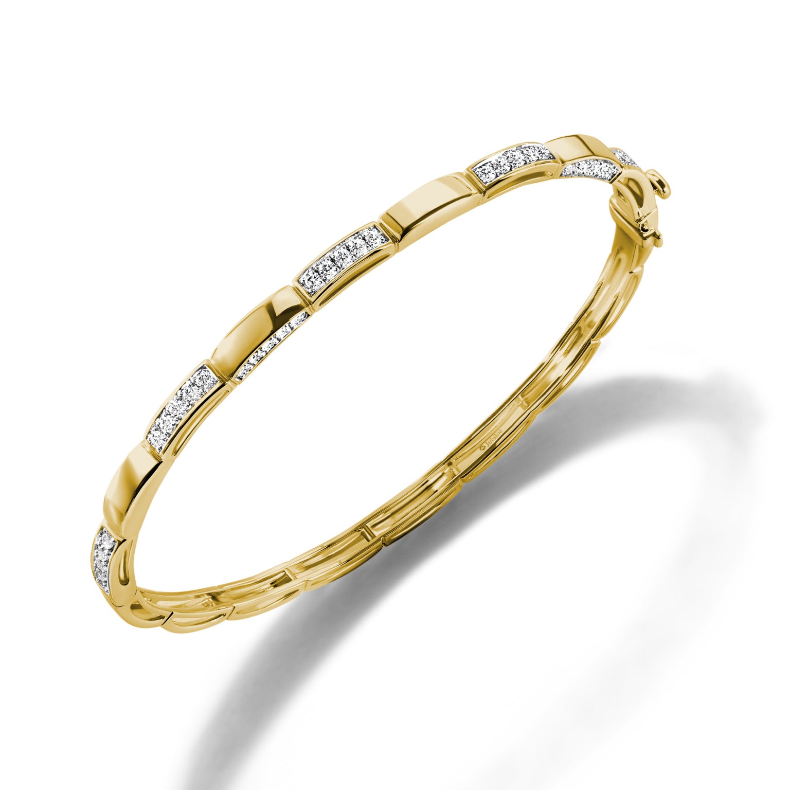 กำไลเพชร Lumiere Brique Sleek Pavé Bangles