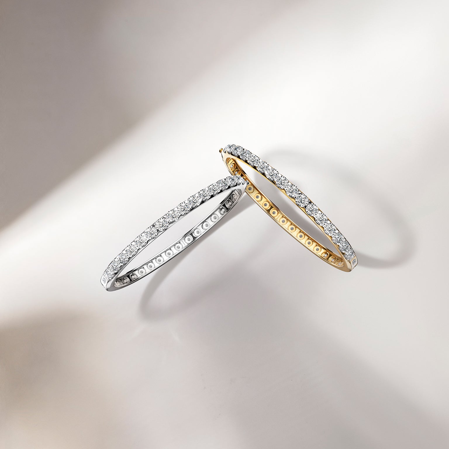 กำไลข้อมือเพชร Sparkle Diamond Line Lustre Bangle