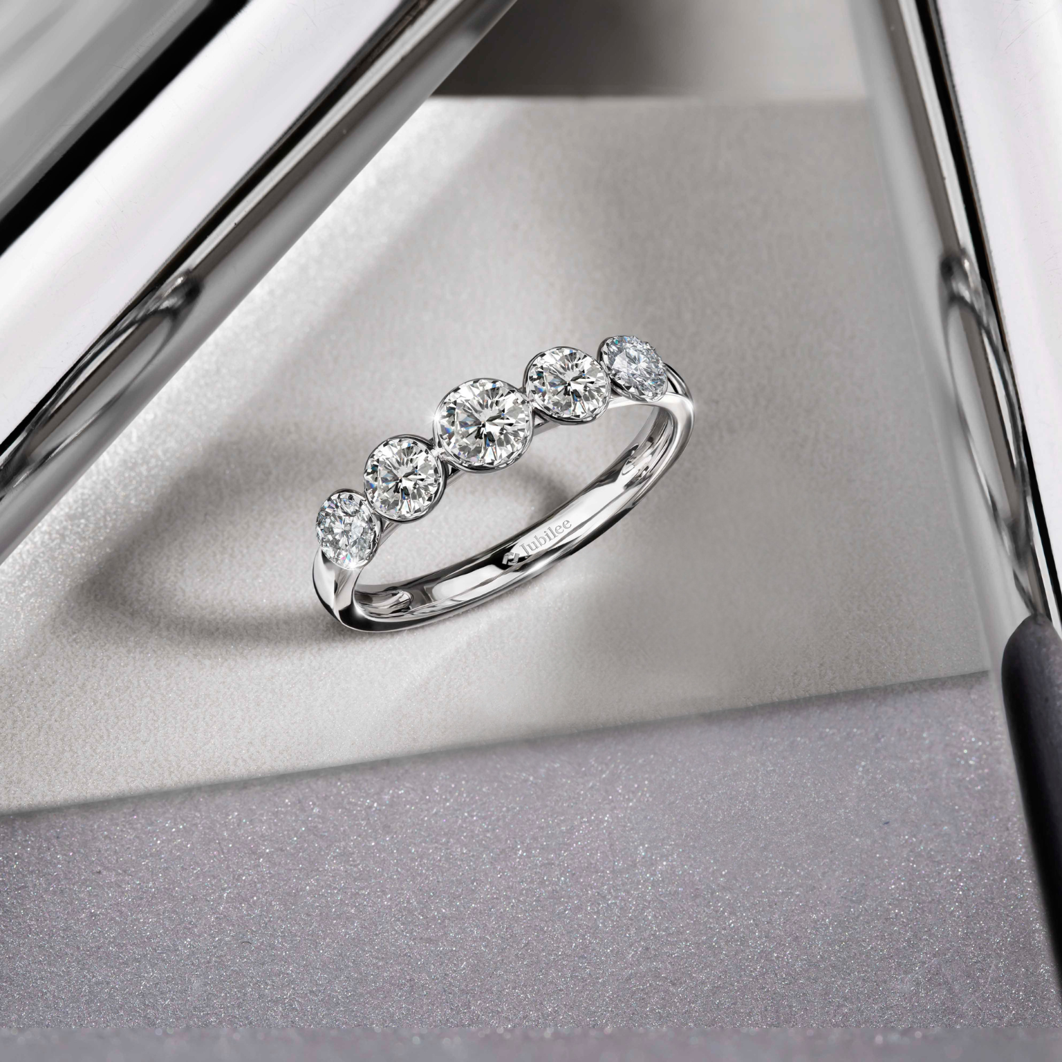 แหวนเพชร Atelier Eternal Grace Ring