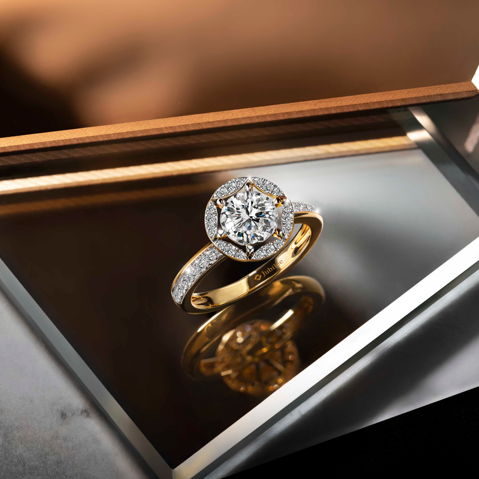 แหวนเพชร The New Excellence D Color Ring (Certificate: GIA)