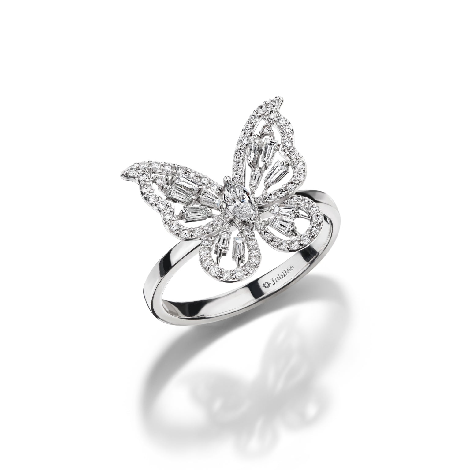 แหวนเพชร Petite Butterfly Glimmer Ring