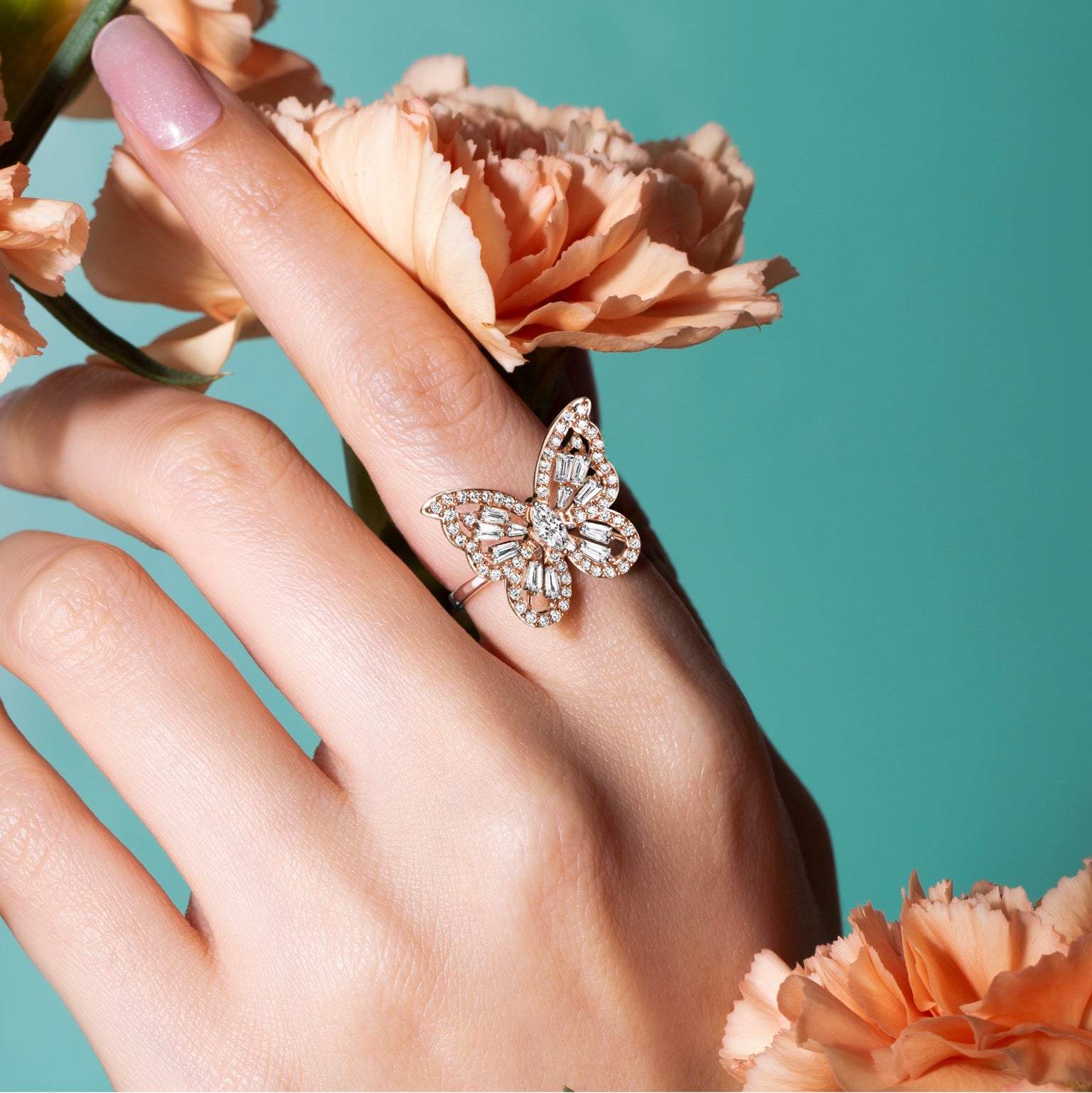 แหวนเพชร Petite Butterfly Glimmer Ring
