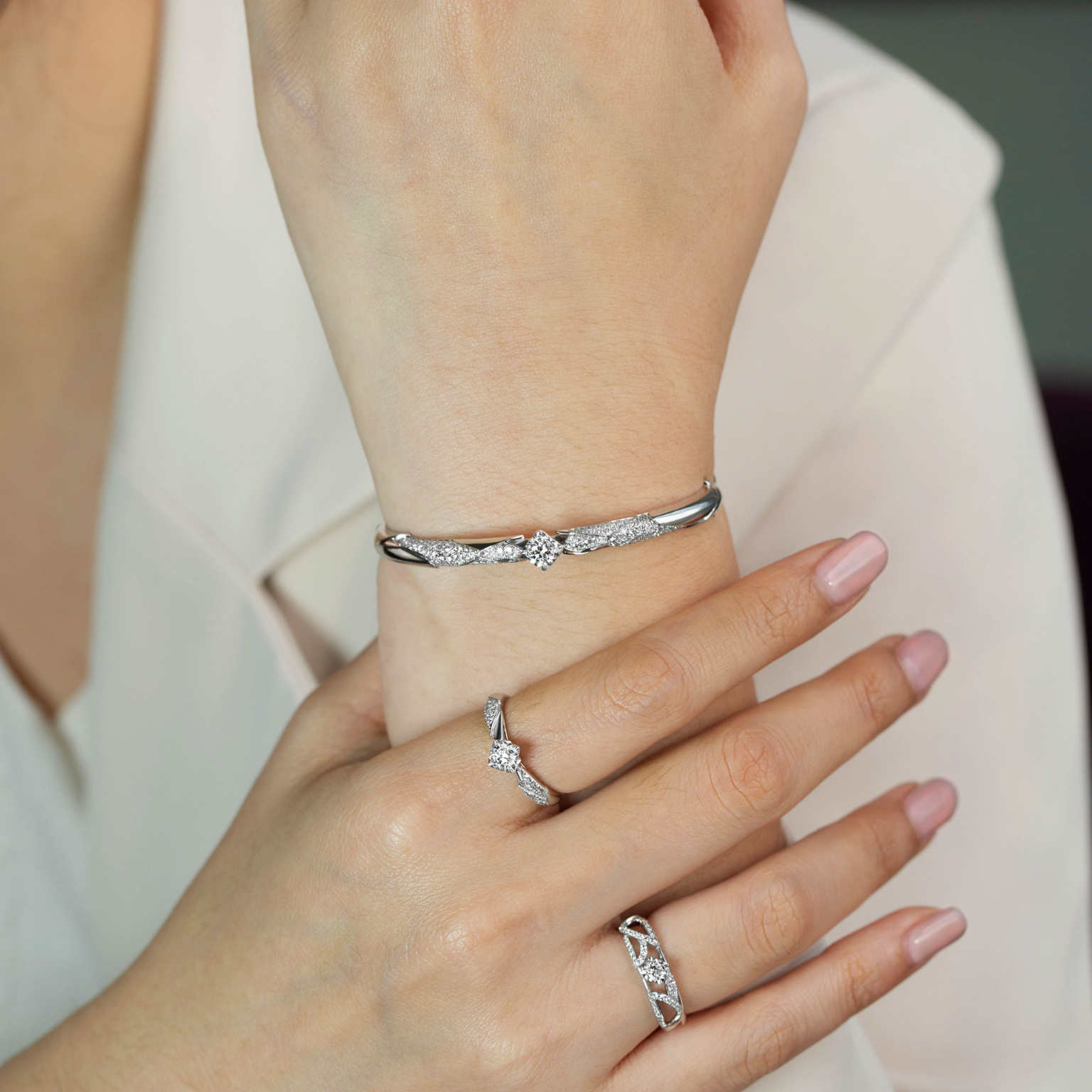 แหวนเพชร Love Blooming Shining Solitaire Ring