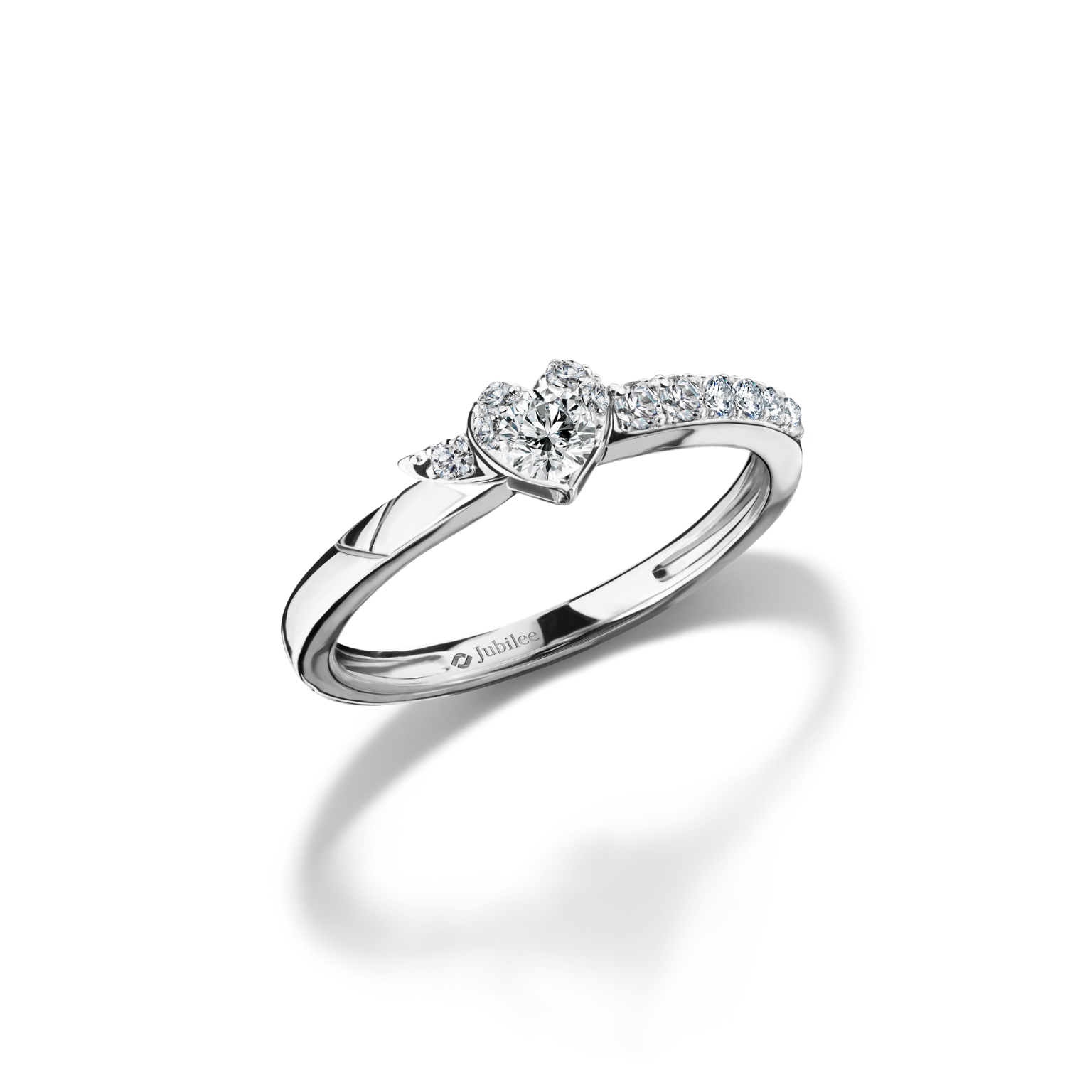 แหวนเพชร Love Blooming Shining Heartfelt Ring