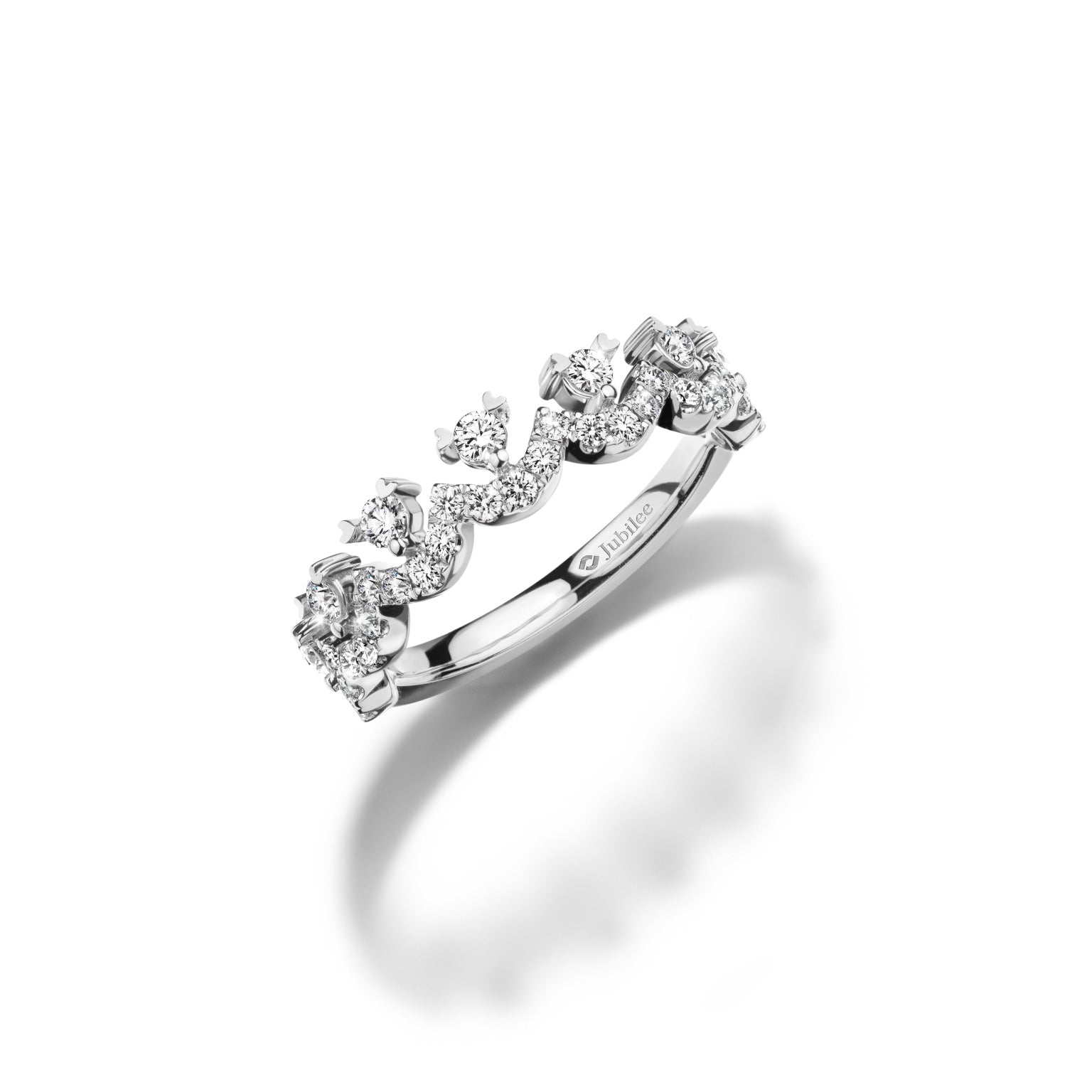 แหวนเพชร Victorious Bloom Empress Ring