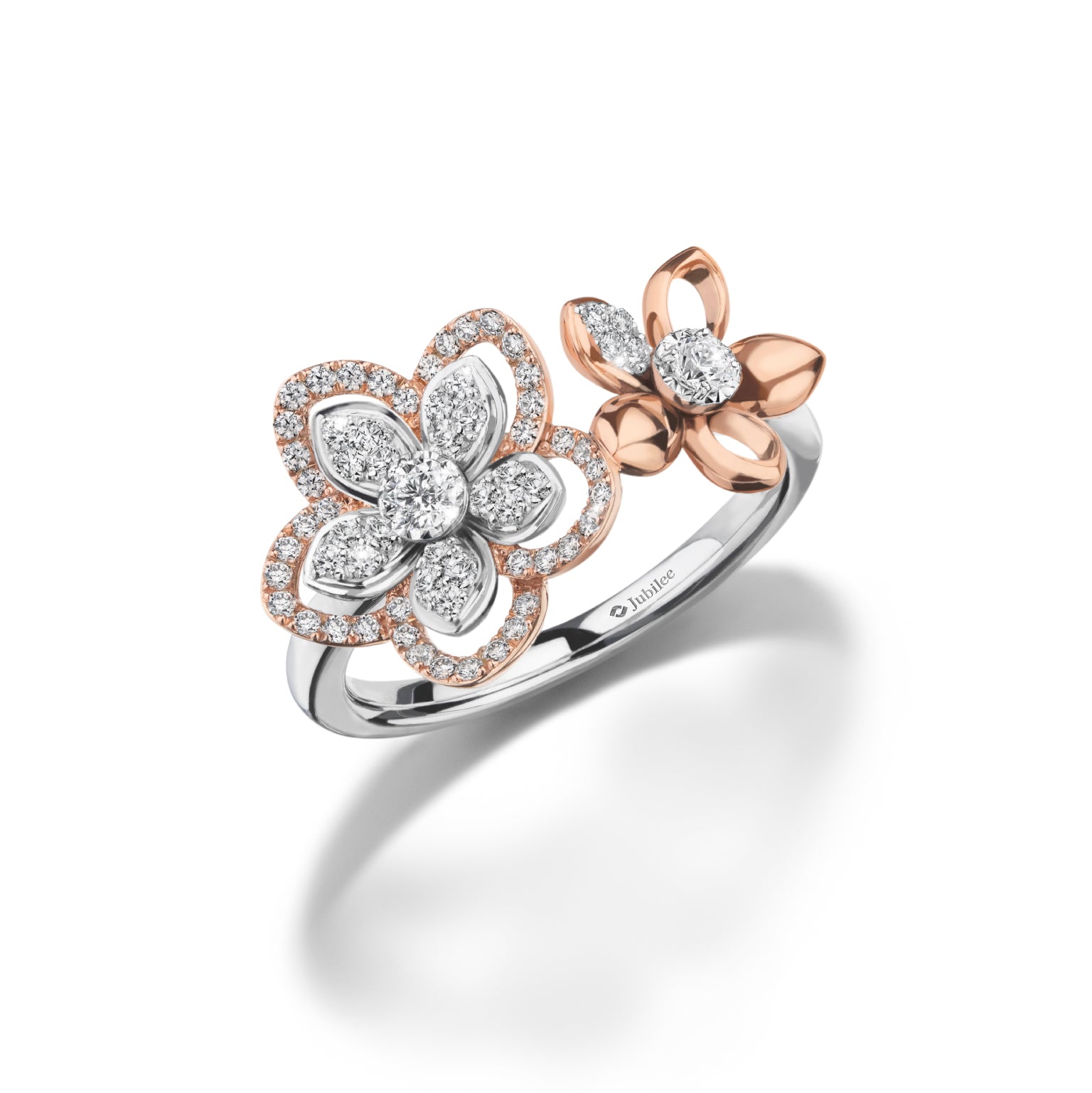 แหวนเพชร Everbloom Dual Flowers Ring