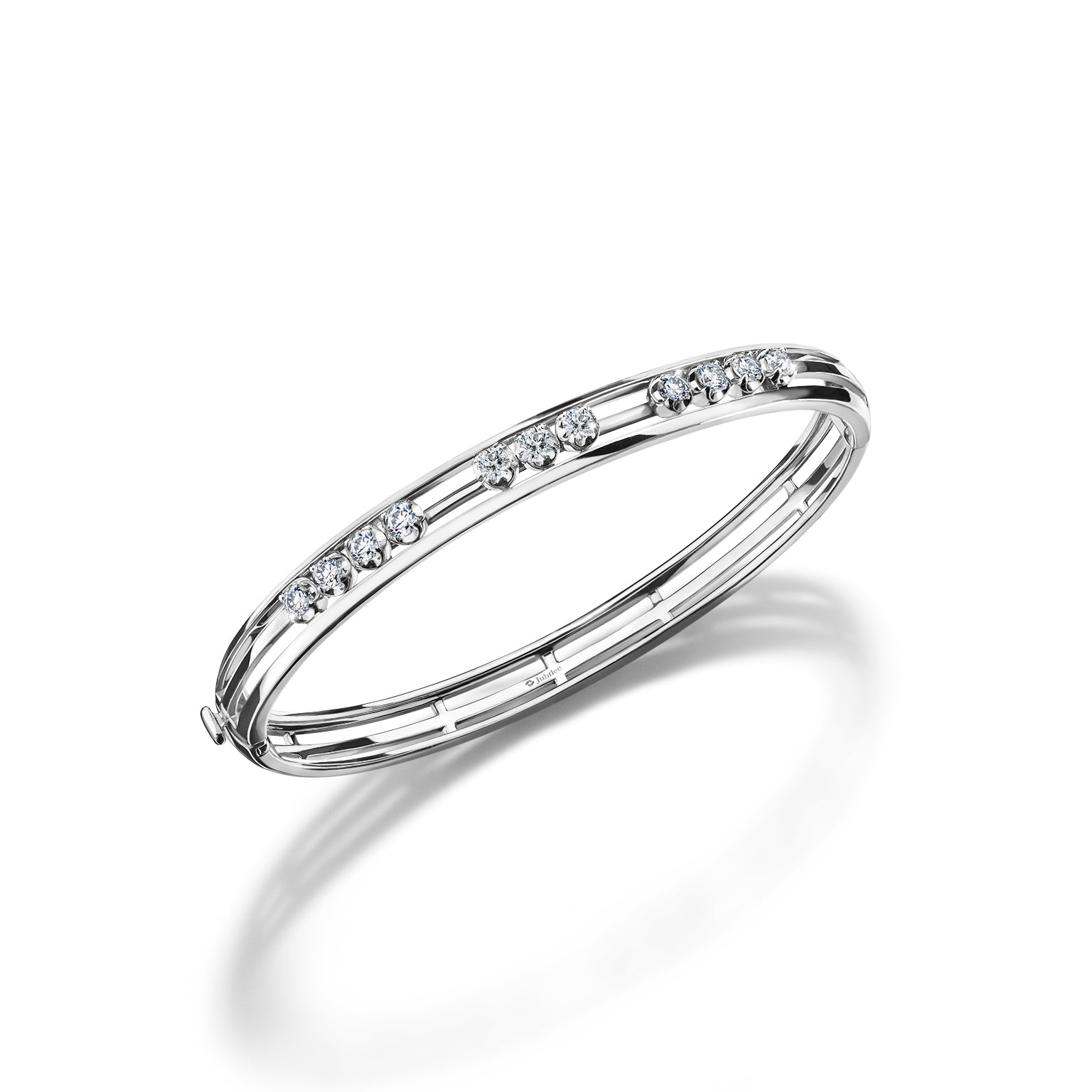 Shooting Stars Dancing Diamond Bangle