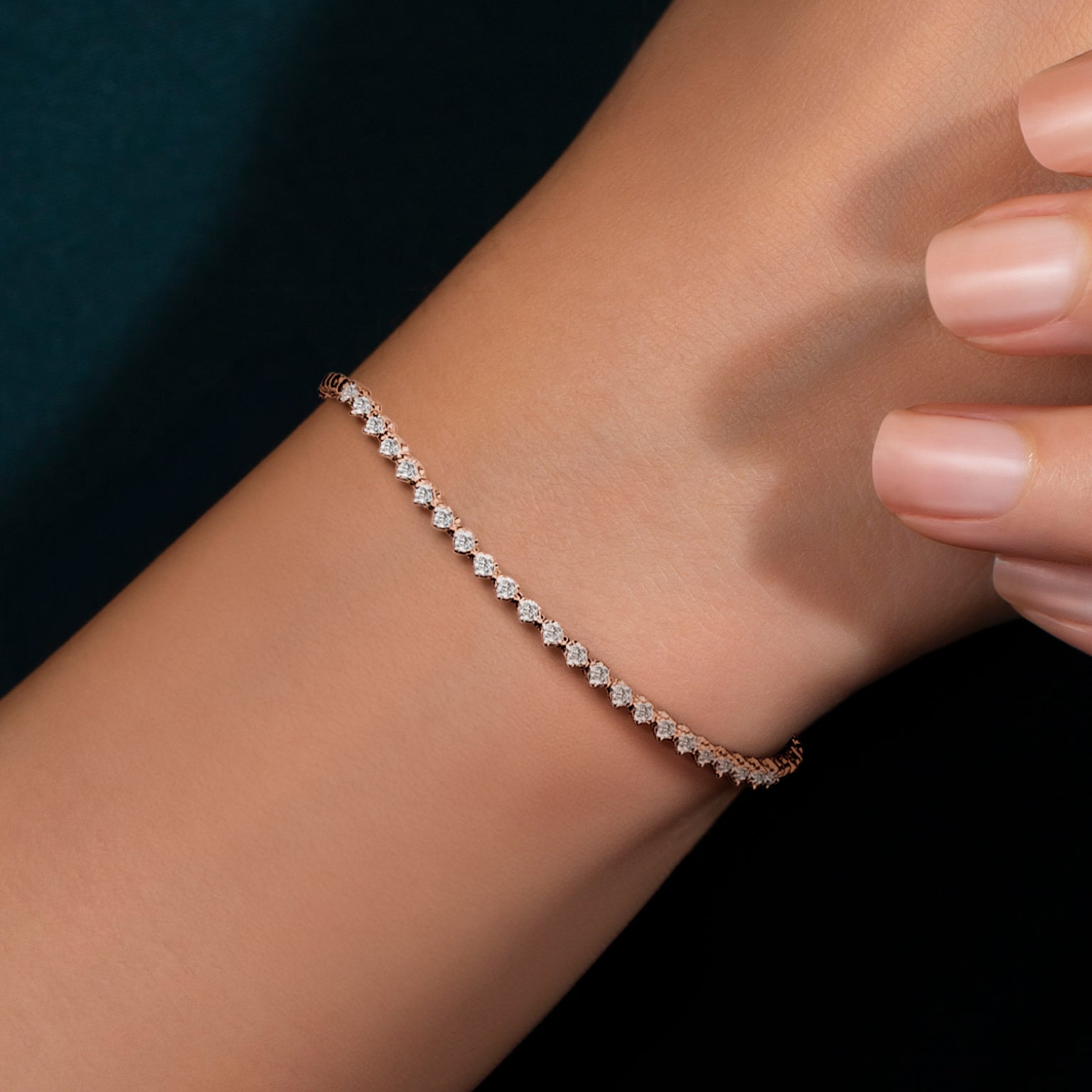 สร้อยข้อมือเพชร Skinny Love Bracelet