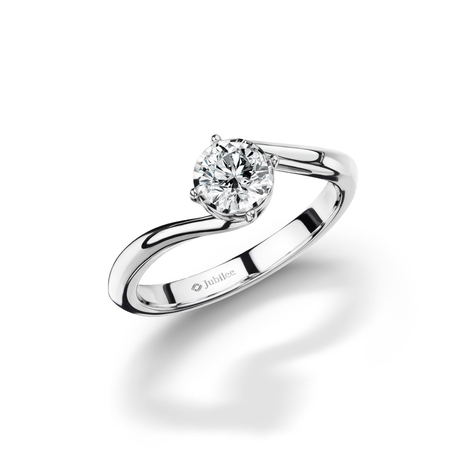 แหวนเพชร Solitaire Pure Serenity Ring