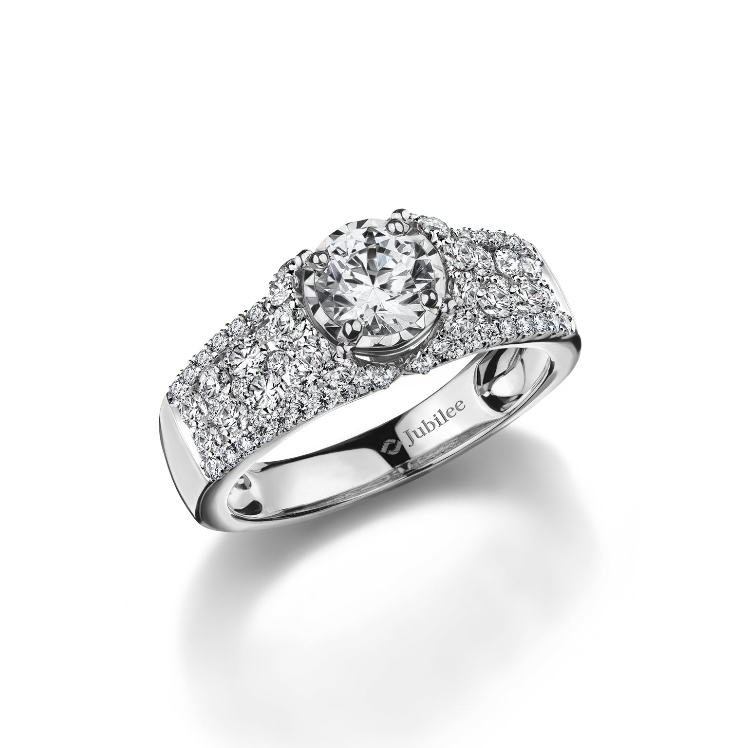 แหวนเพชร The Excellence Crowned Brilliance Ring