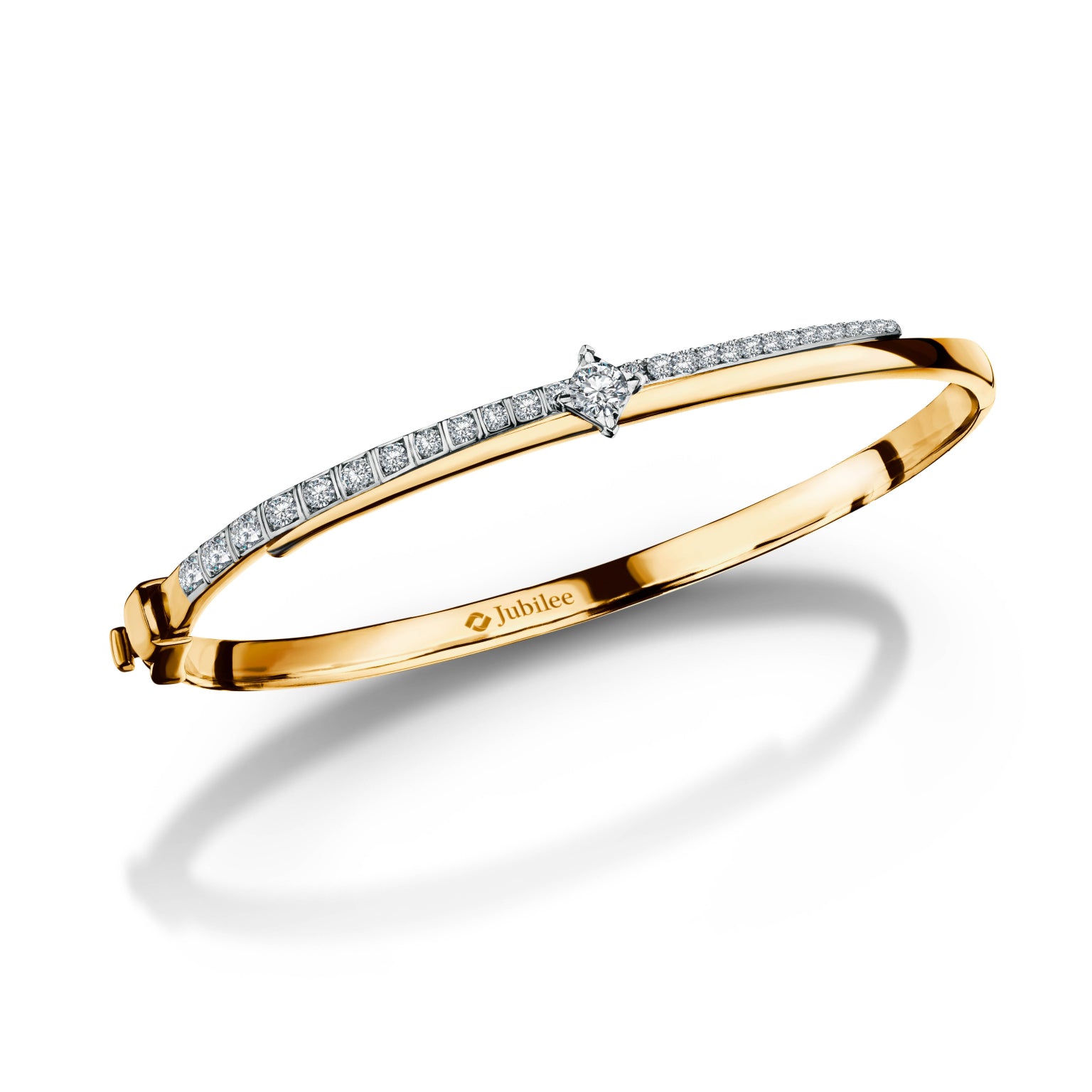 Voyage of Heart Diamond Line Bangle