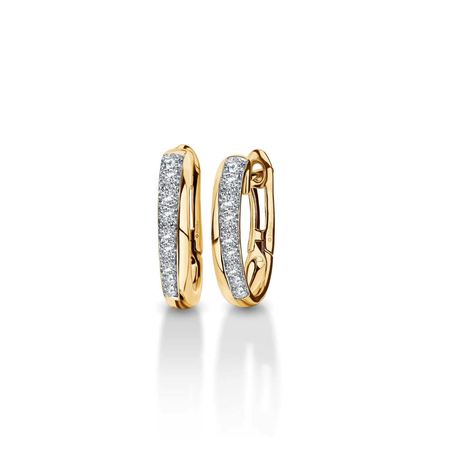 ต่างหูเพชร Voyage of Heart Diamond Line Hoop Earrings