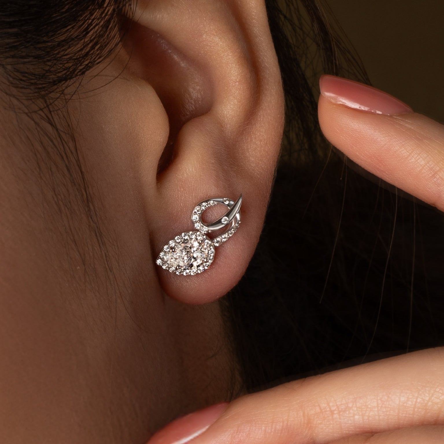 ต่างหูเพชร Spiral of Harmony Earrings