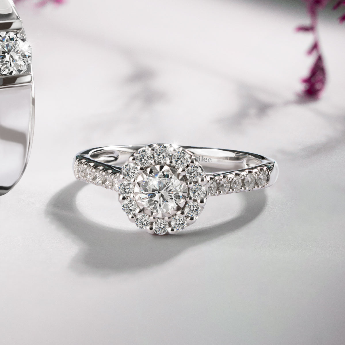 แหวนเพชร Halo Ring – Jubilee Diamond