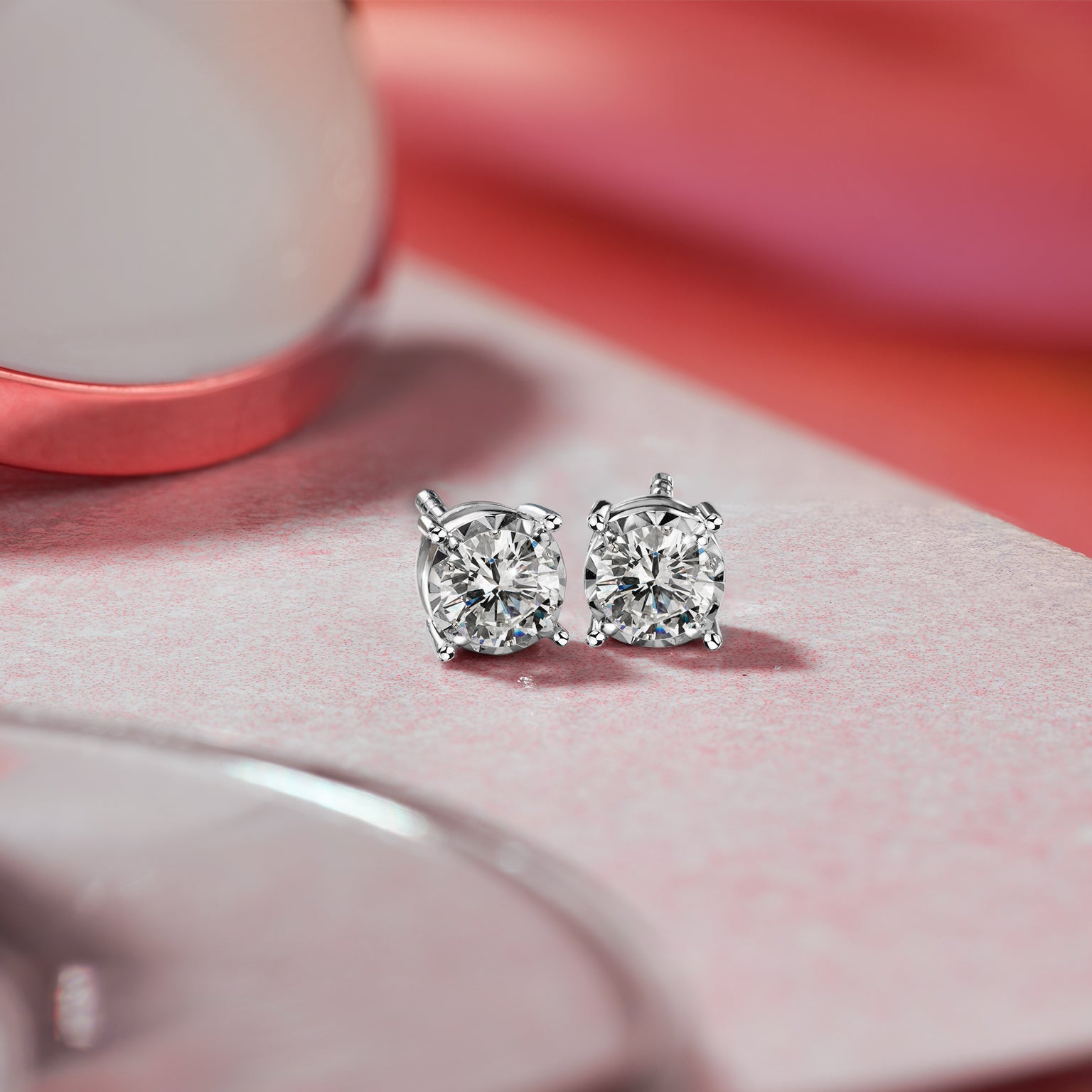 ต่างหูเพชร Solitaire Stud Earrings