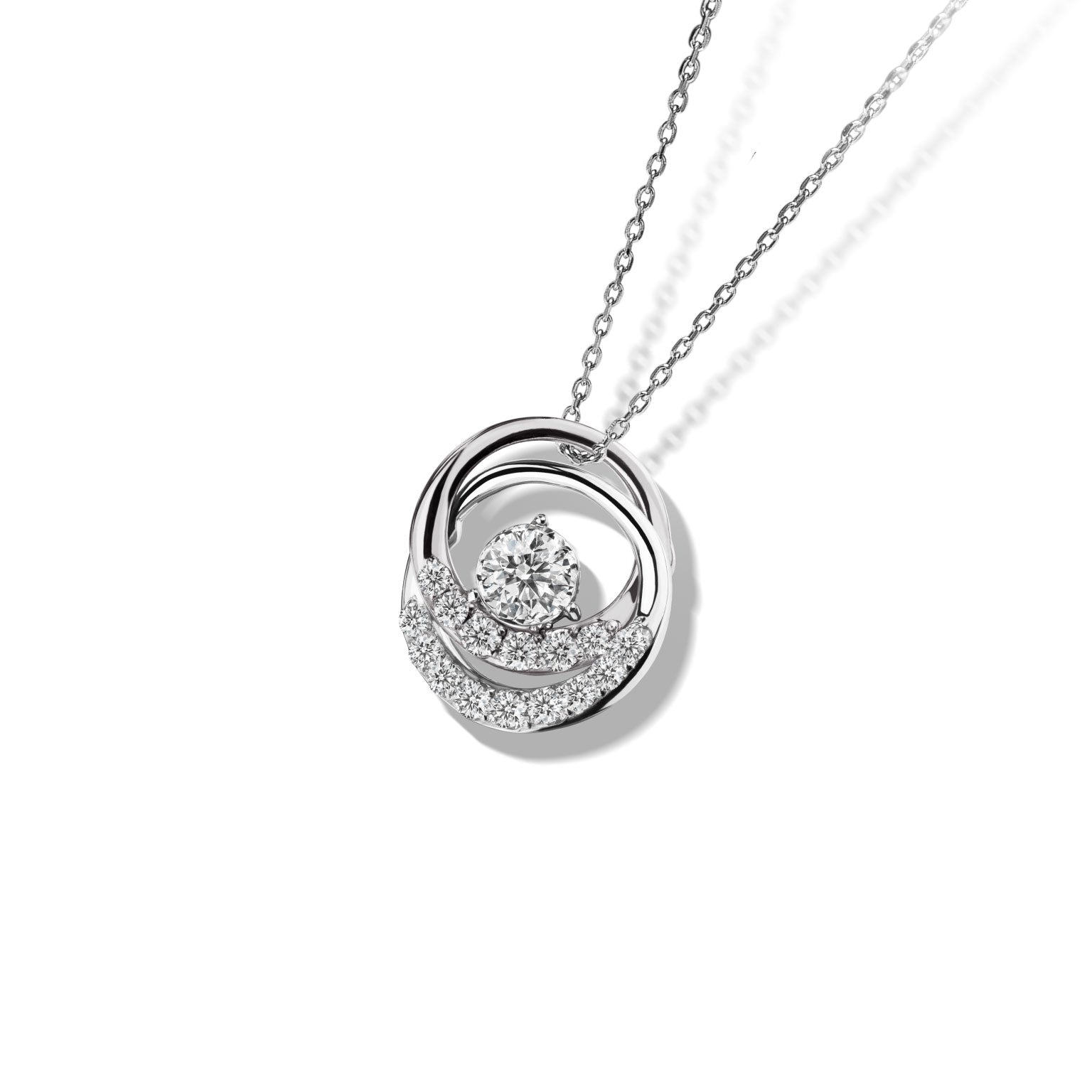 Classic Round Glamour Pendant