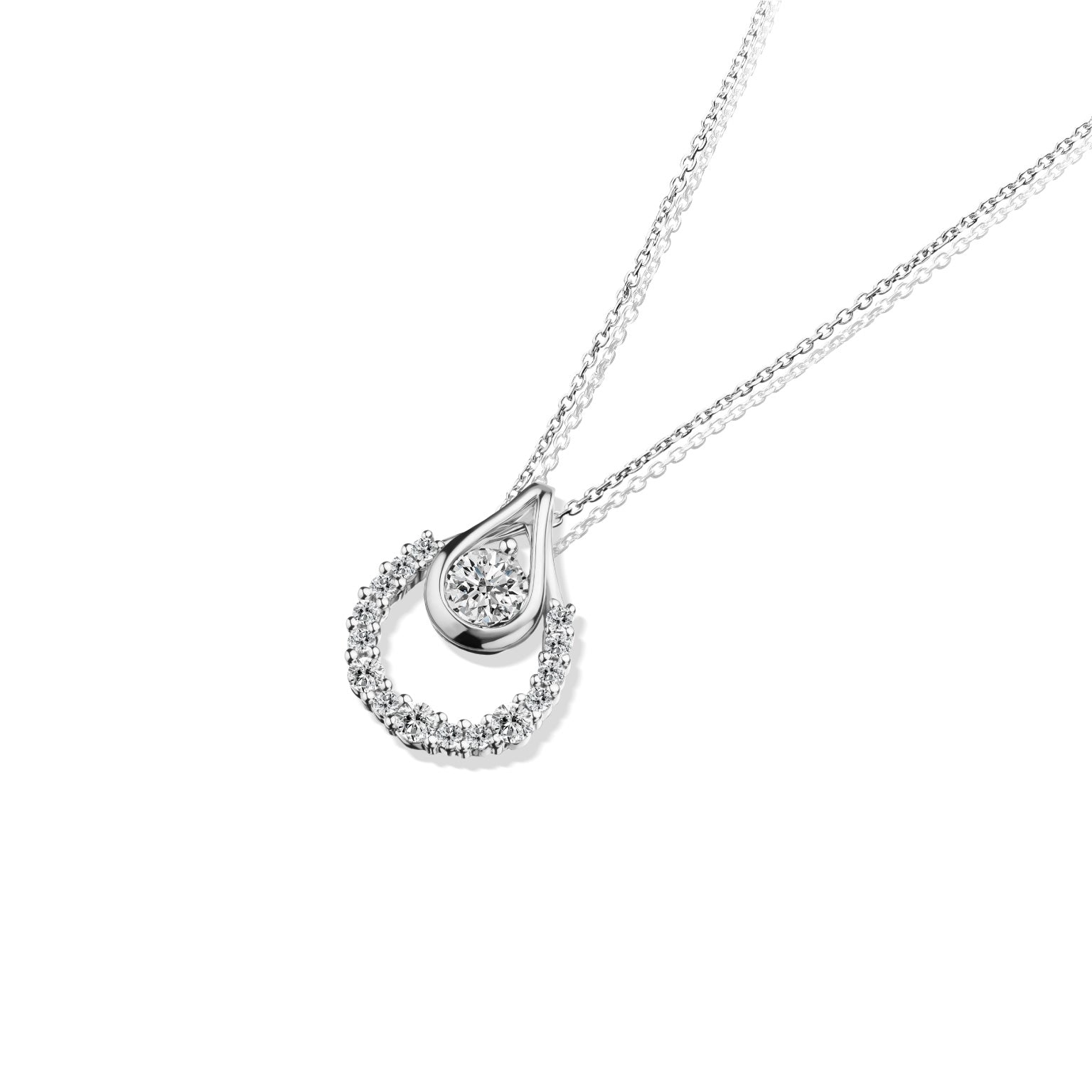 จี้เพชร Victorious Bloom Flourish Pendant