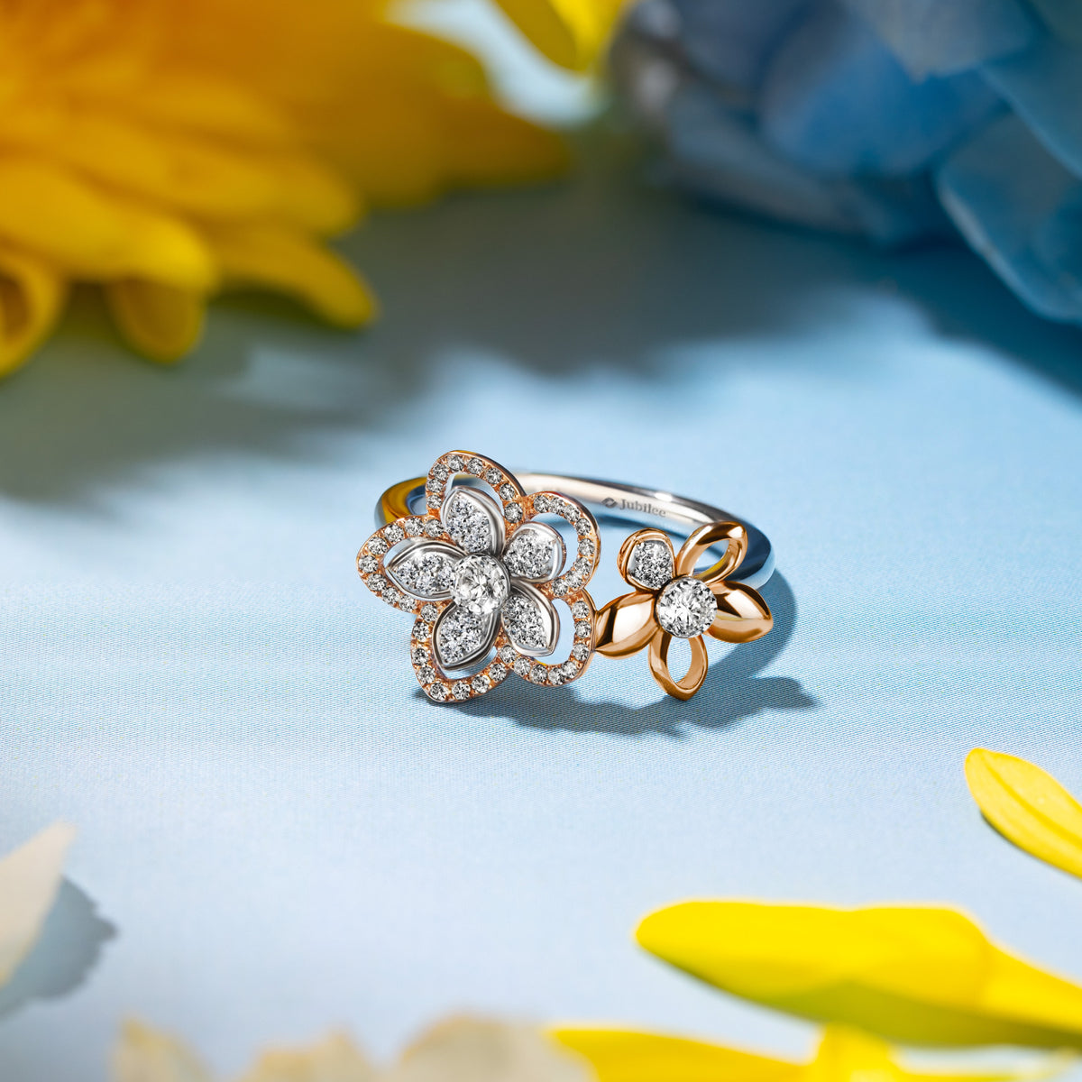 แหวนเพชร Everbloom Dual Flowers Ring – Jubilee Diamond