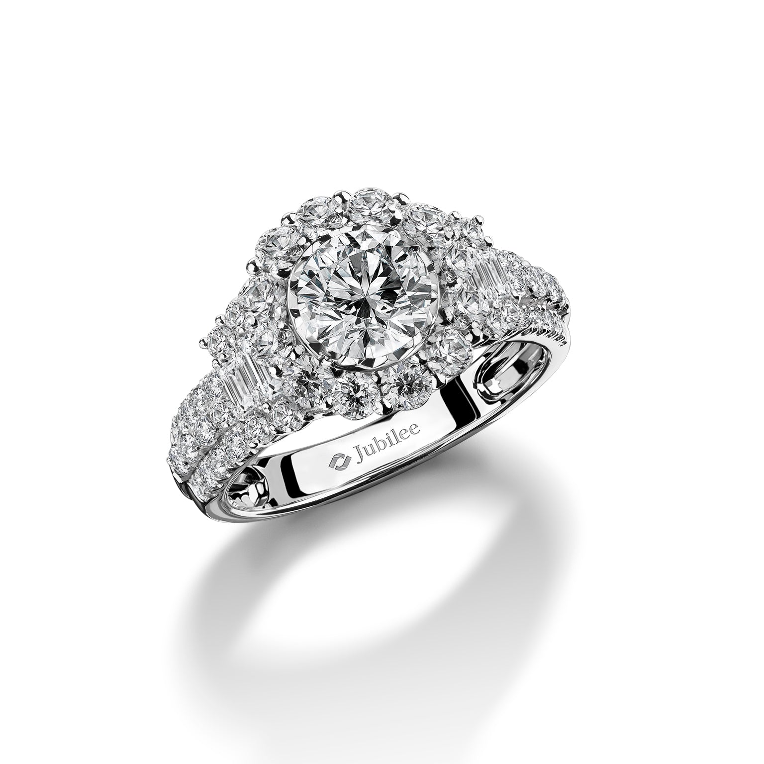 แหวนเพชร Radiant Halo Crown Ring