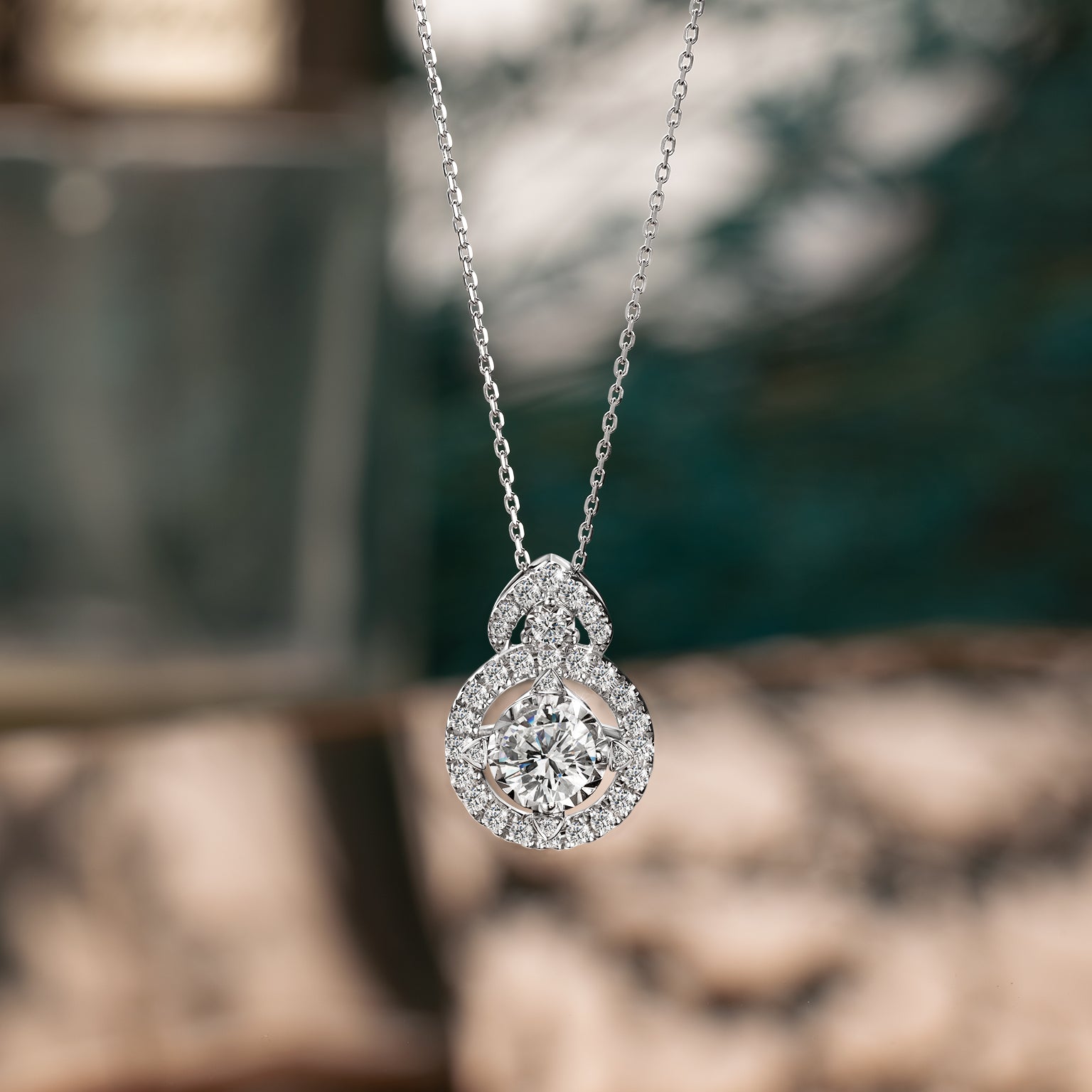 จี้เพชร Radiant Halo Luminance Ring