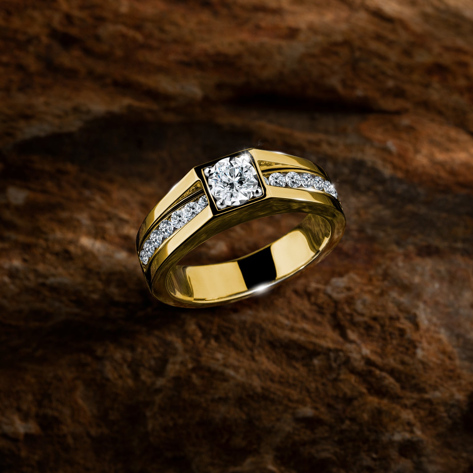 แหวนเพชร Smart Square Diamond Ring