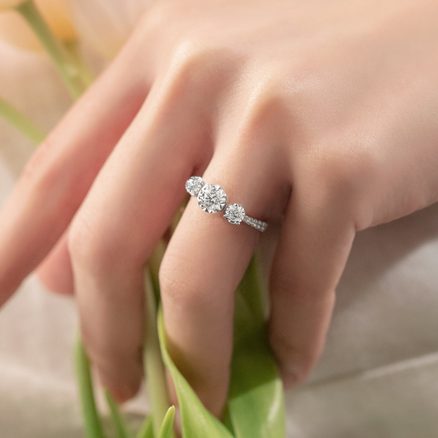 Trilogy Glow 3 Stone Ring